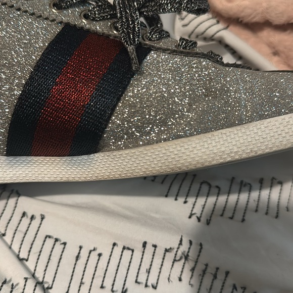 Authentic GLITTERING SPIKED LOW TOP Gucci TRAINERS - Picture 9 of 11